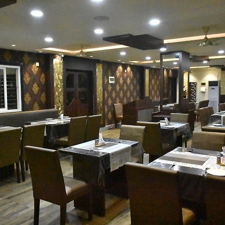 Hotel Daftari Palace Kishanganj 外观 照片