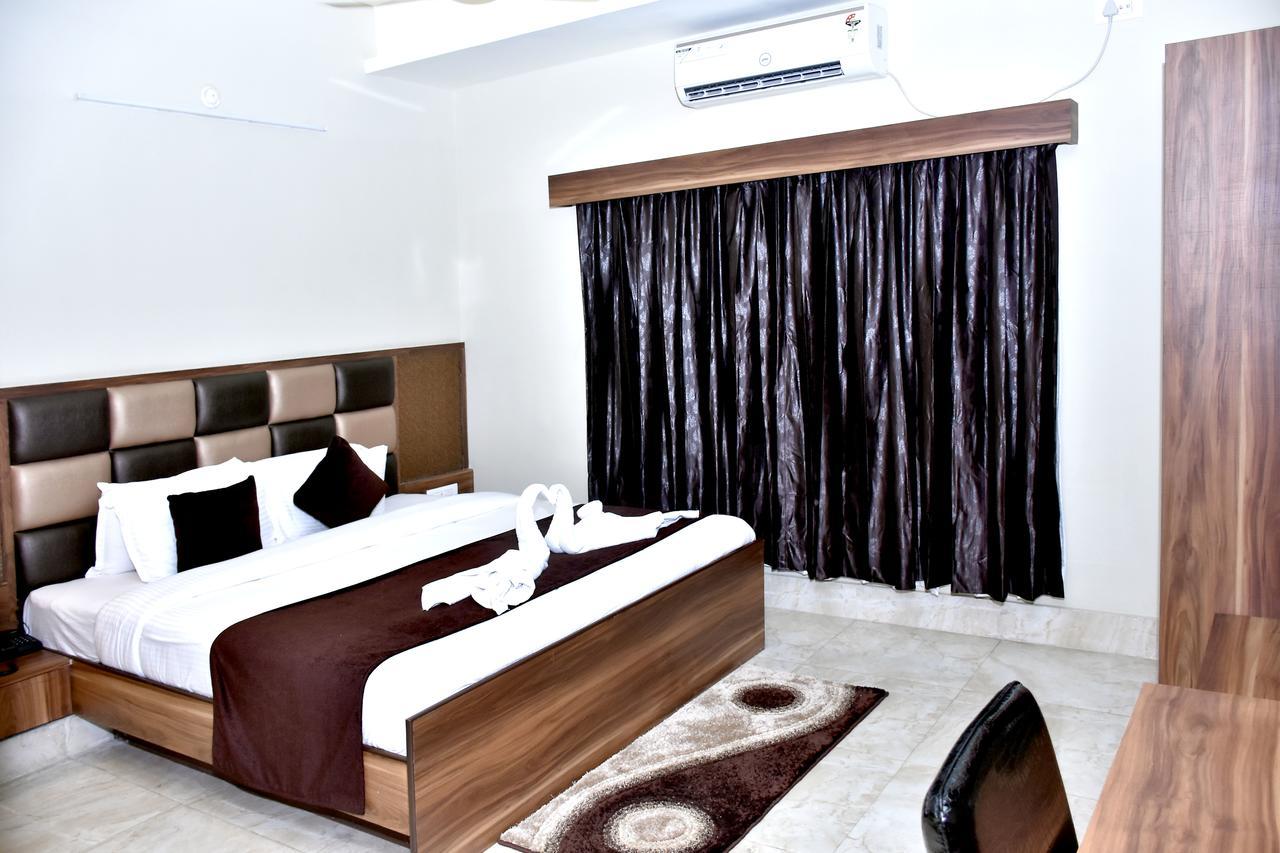 Hotel Daftari Palace Kishanganj 外观 照片