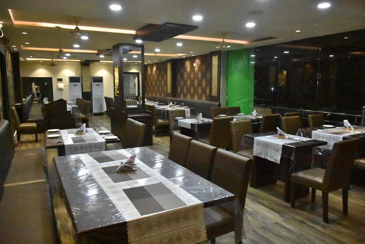 Hotel Daftari Palace Kishanganj 外观 照片